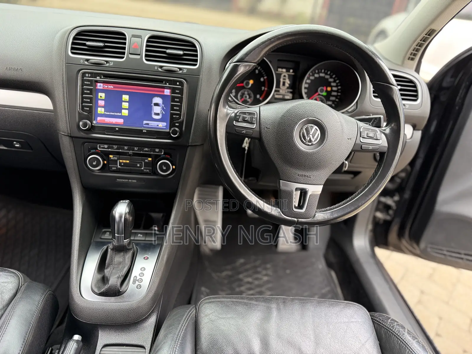 Volkswagen Golf 2012 Black
