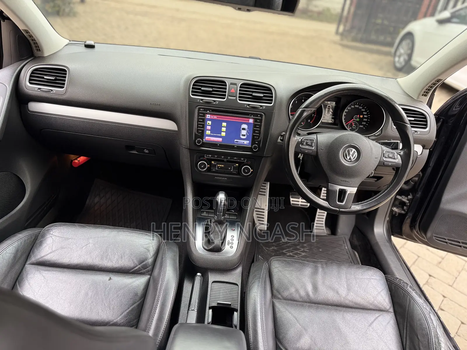 Volkswagen Golf 2012 Black