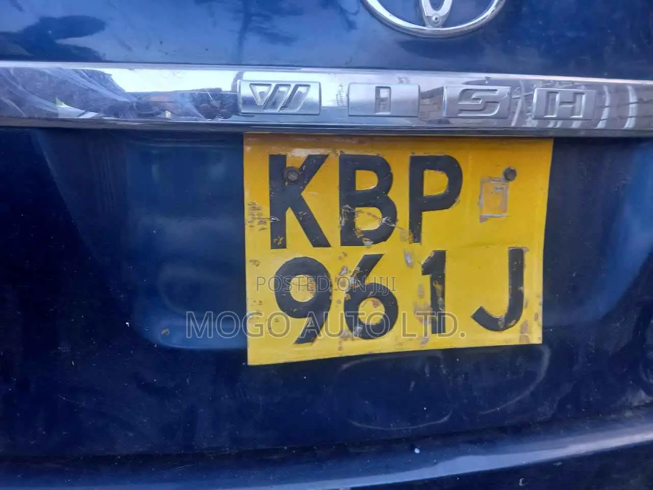 Toyota Wish 2004 Blue