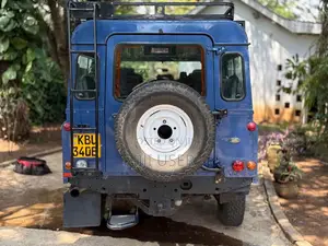 Land Rover Defender 110 2.5 TD5 2006 Blue