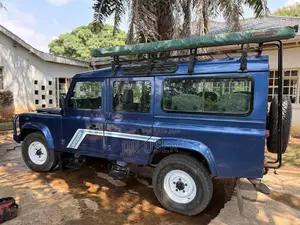 Land Rover Defender 110 2.5 TD5 2006 Blue