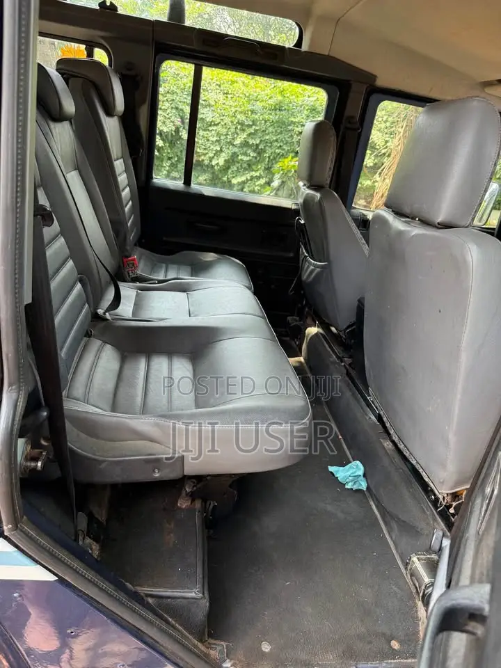 Land Rover Defender 110 2.5 TD5 2006 Blue