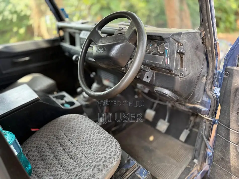 Land Rover Defender 110 2.5 TD5 2006 Blue