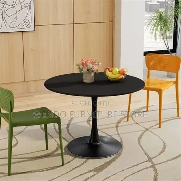 Coffee Table; Round Home Office Tulip Coffee Table Made of Marble