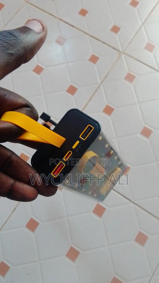 Power Bank - thumbnail 4