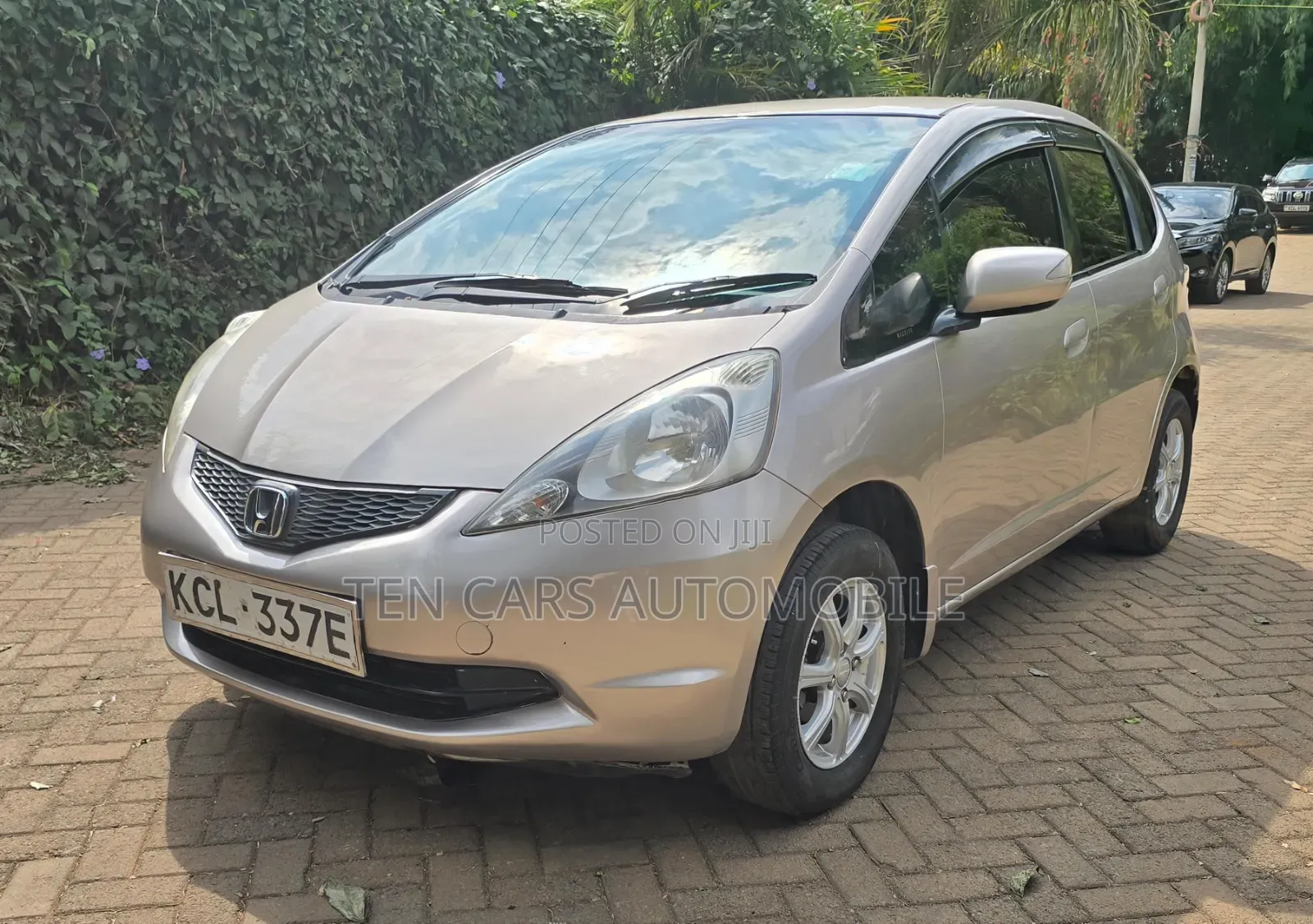 Honda Fit 2010 Silver