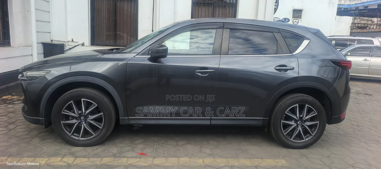 Mazda CX-5 2019 Gray