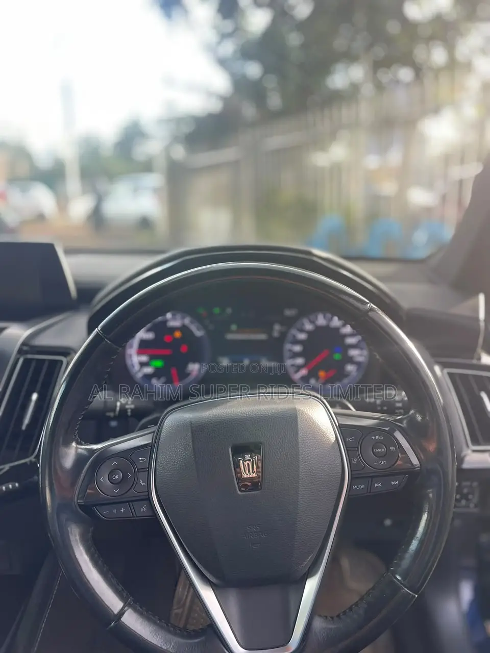 Toyota Crown 2018 Blue