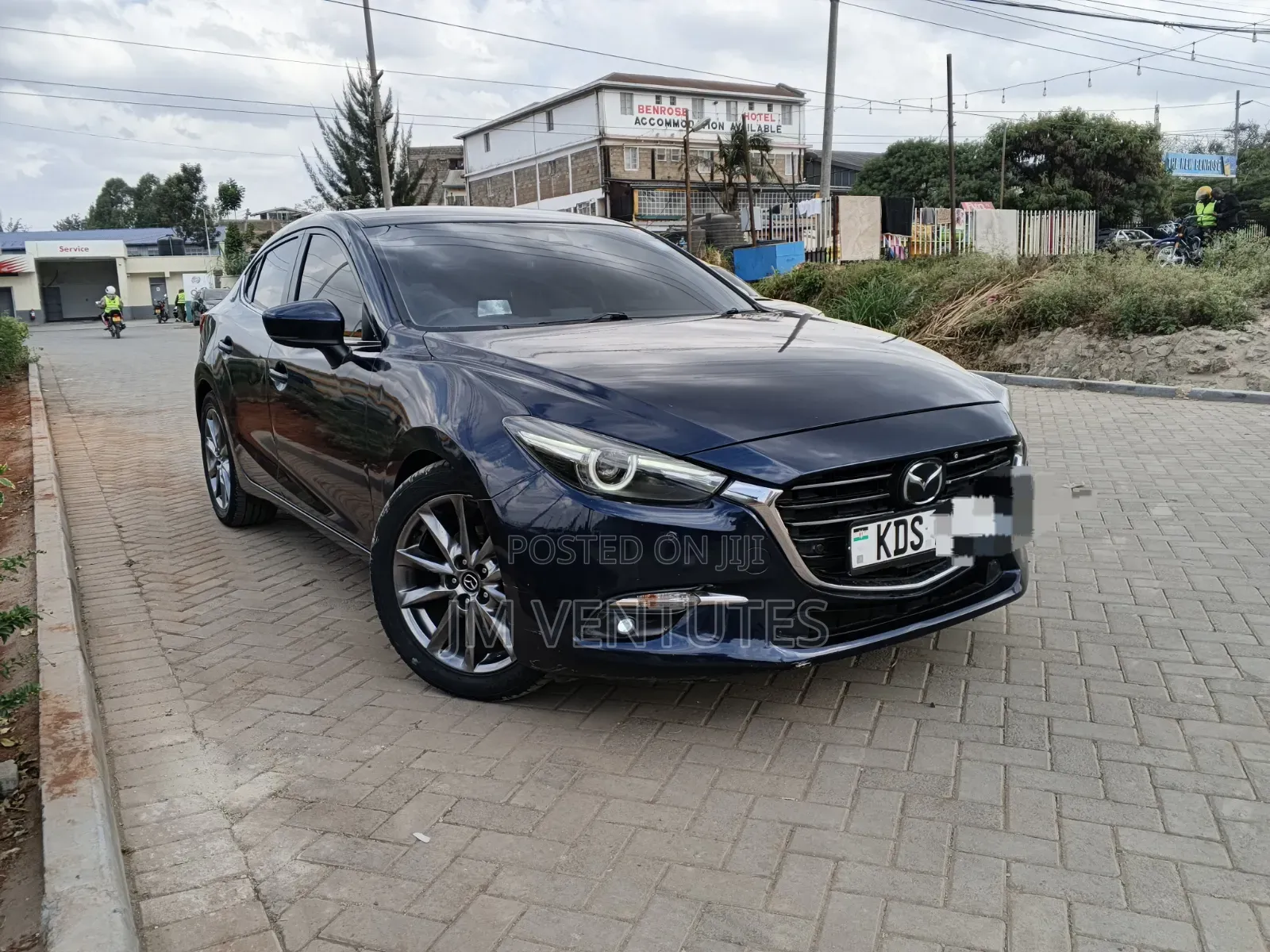 Mazda Axela 2018 Blue
