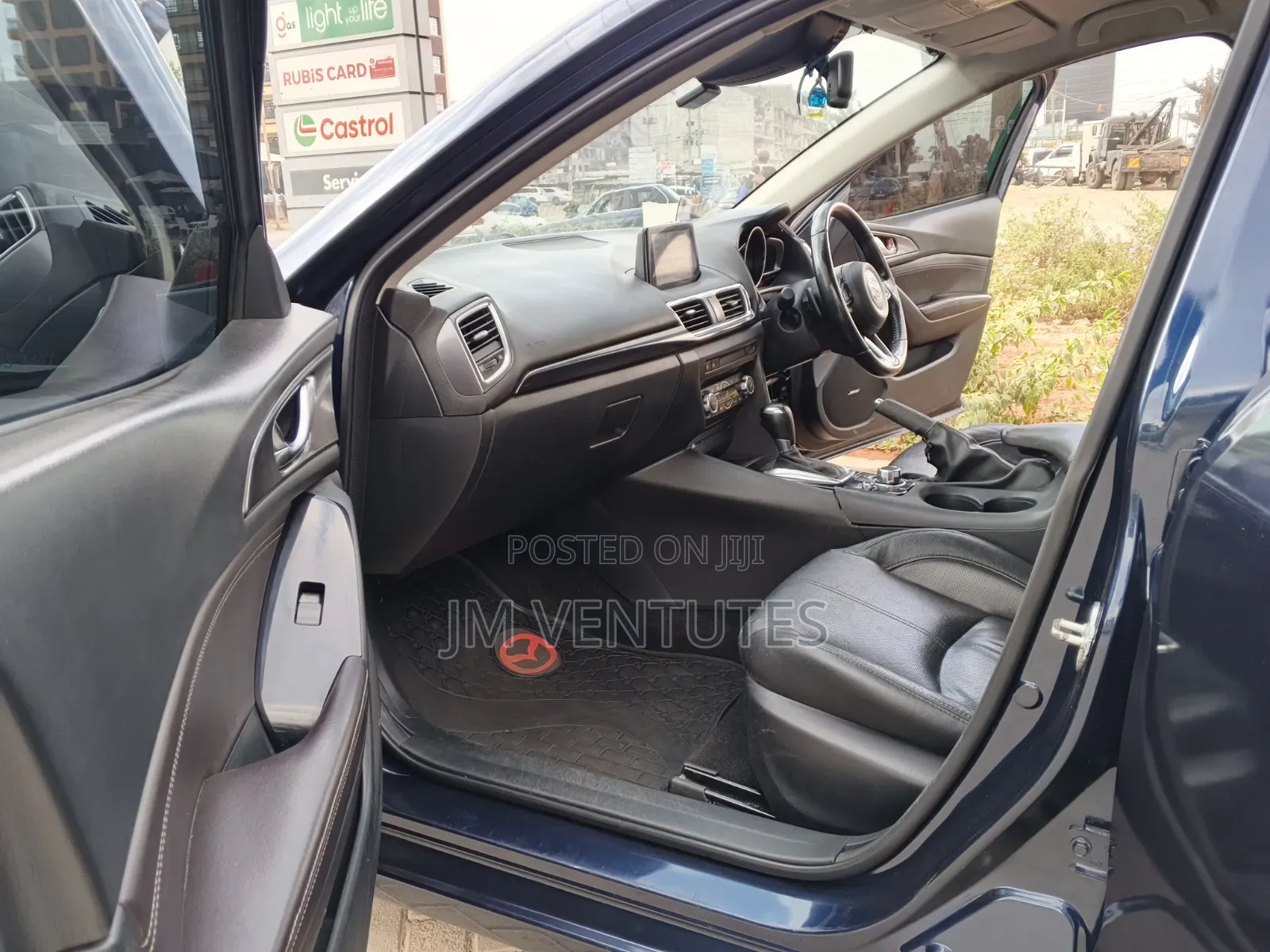 Mazda Axela 2018 Blue