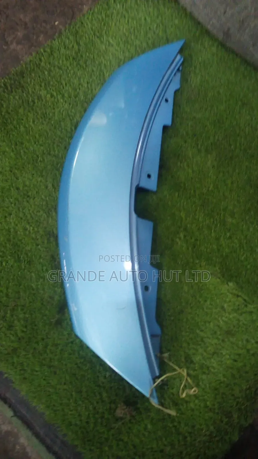 Nissan Note E12 Top Grill