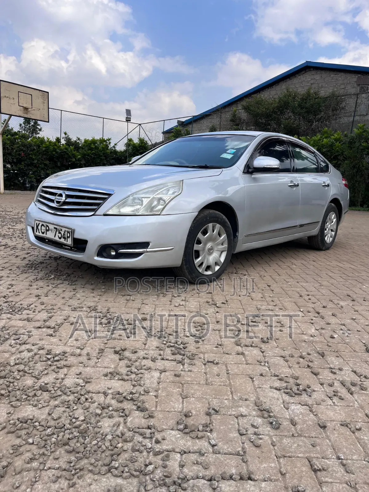 Nissan Teana 2010 Silver