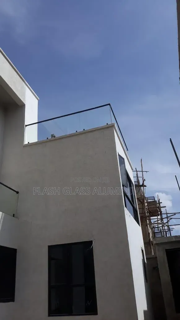 Balcony Glass Balustrade