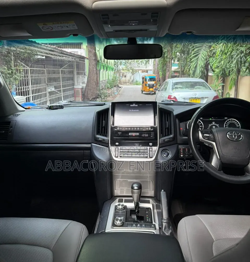 Toyota Land Cruiser 2020 Gray