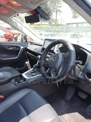 Toyota RAV4 2019 White