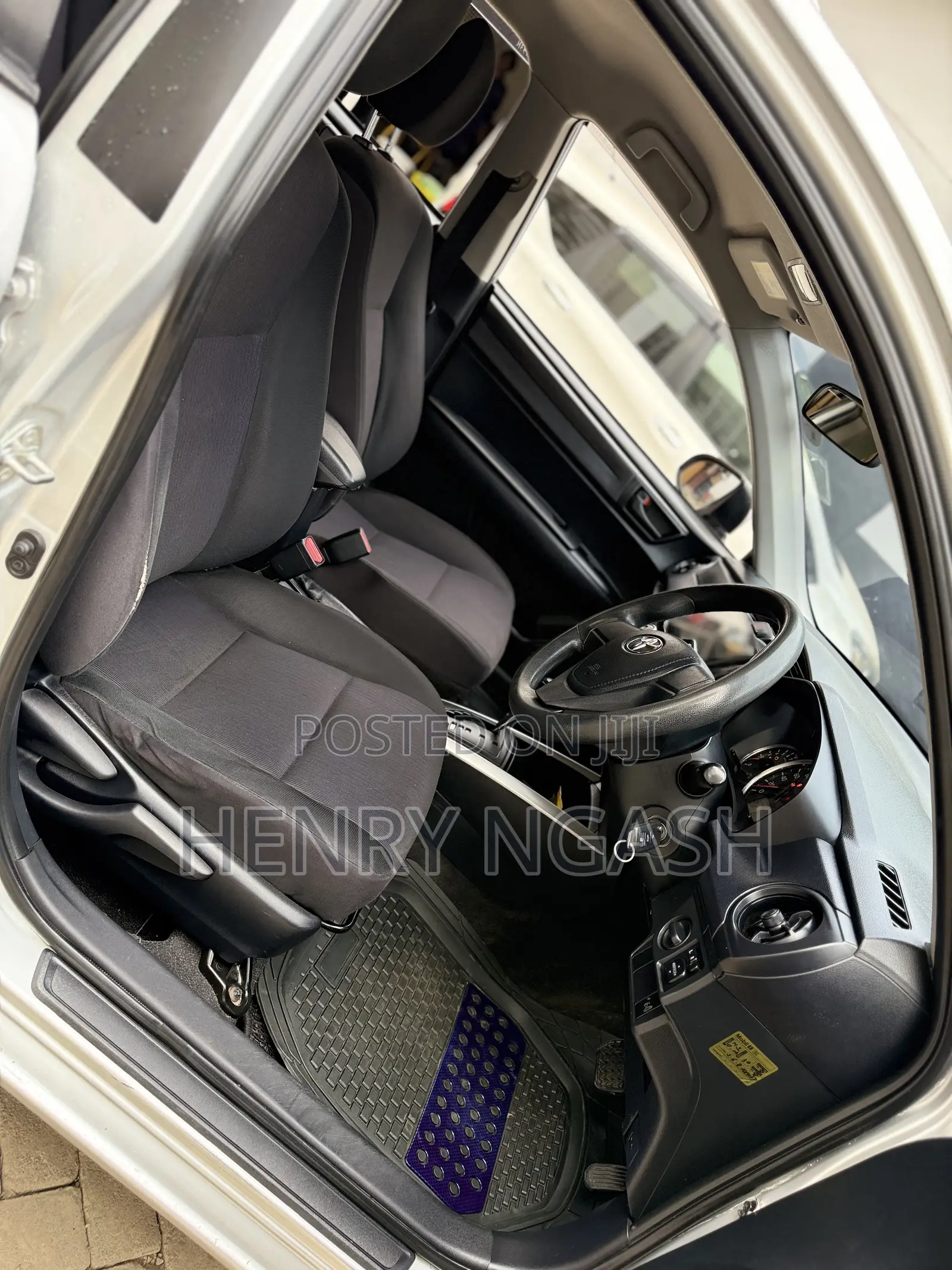 Toyota Corolla Fielder 2015 Silver
