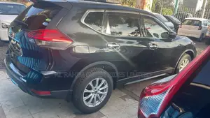Nissan X-Trail 2.0 Petrol FWD 2018 Black