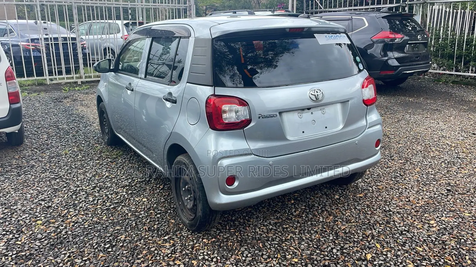 Toyota Passo 1.0 FWD 2018 Silver