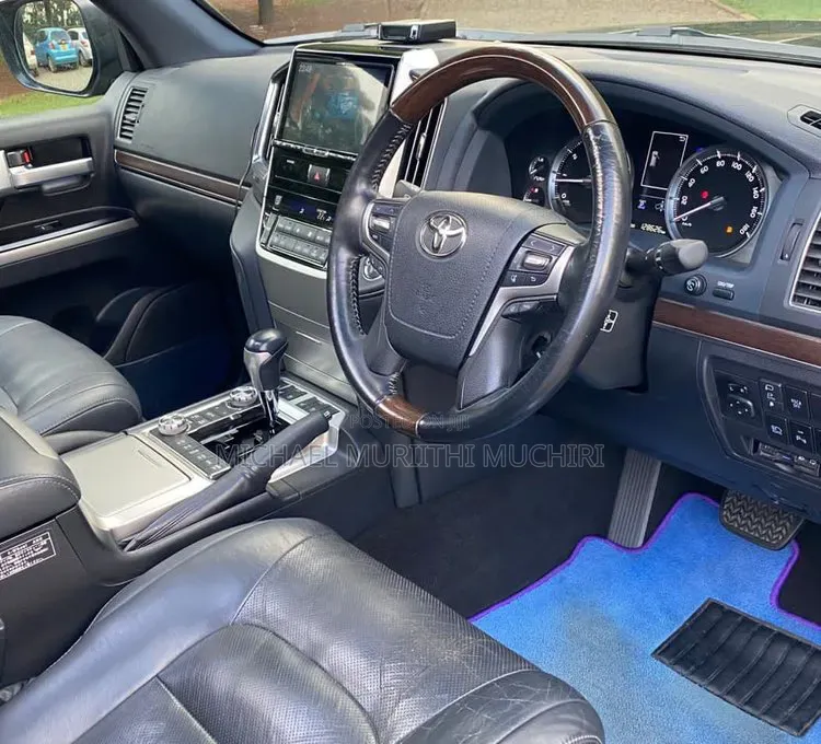 Toyota Land Cruiser 2019 Black