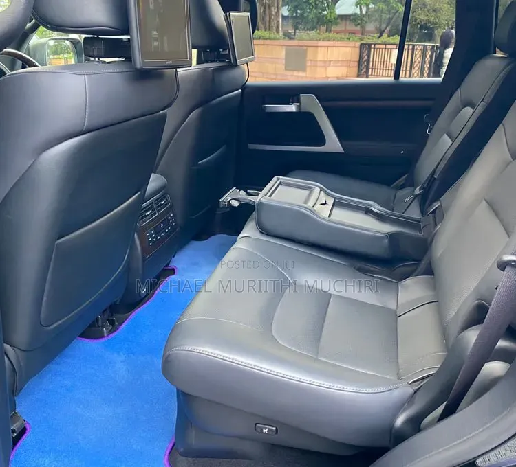 Toyota Land Cruiser 2019 Black