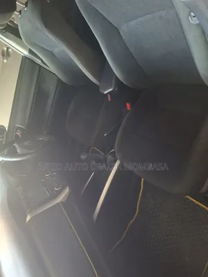Toyota Axio 2019 Silver