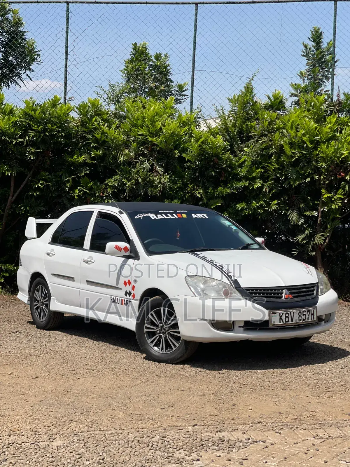 Mitsubishi Lancer 2006 White