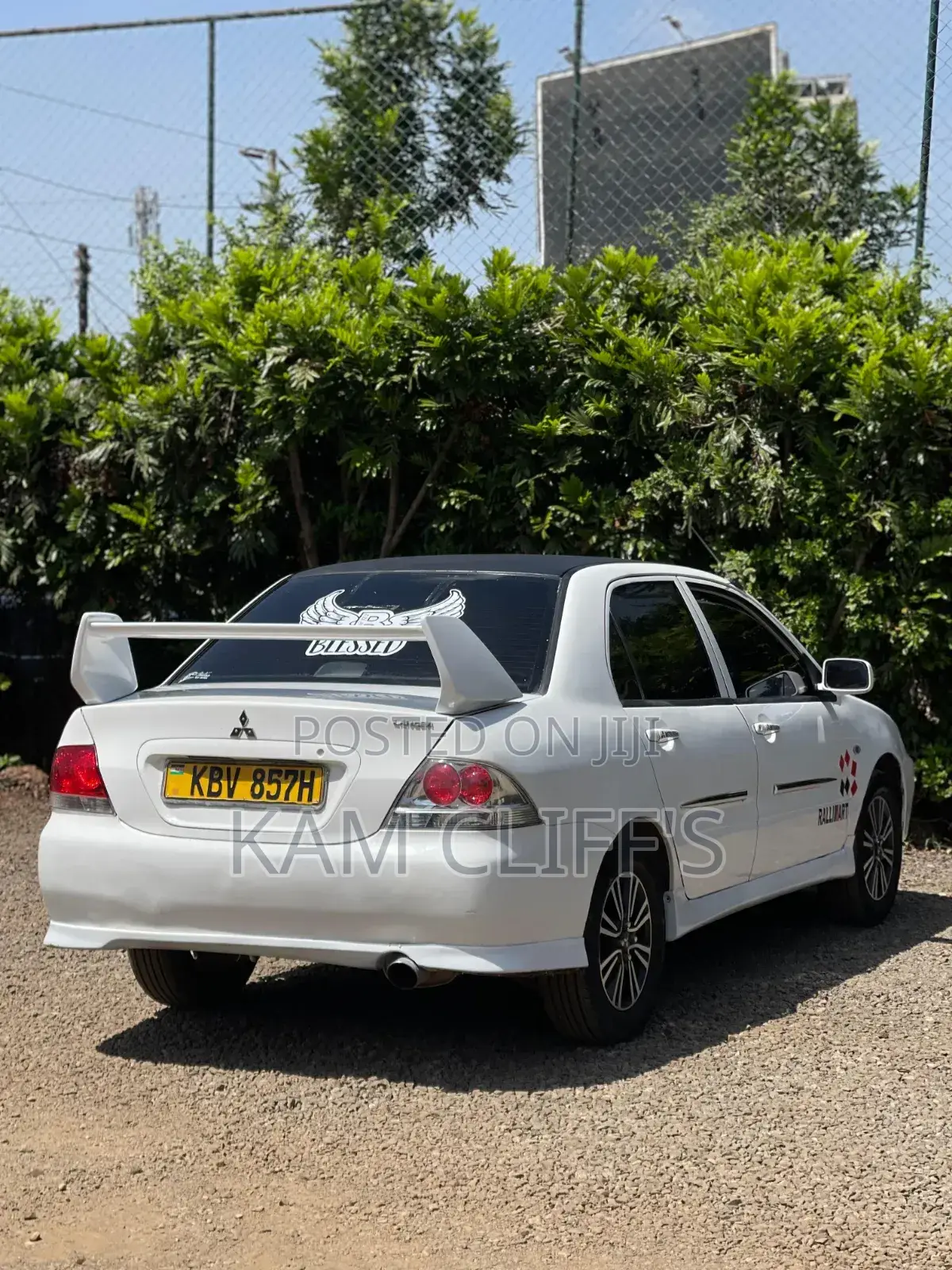 Mitsubishi Lancer 2006 White