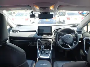 Toyota RAV4 Adventure 2019 Blue