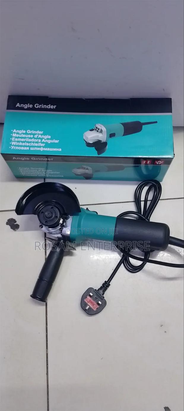 Makita Angle Grinder 4.5 - thumbnail 2