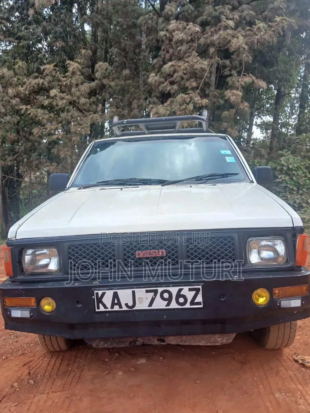 Nissan Hardbody 2000 White