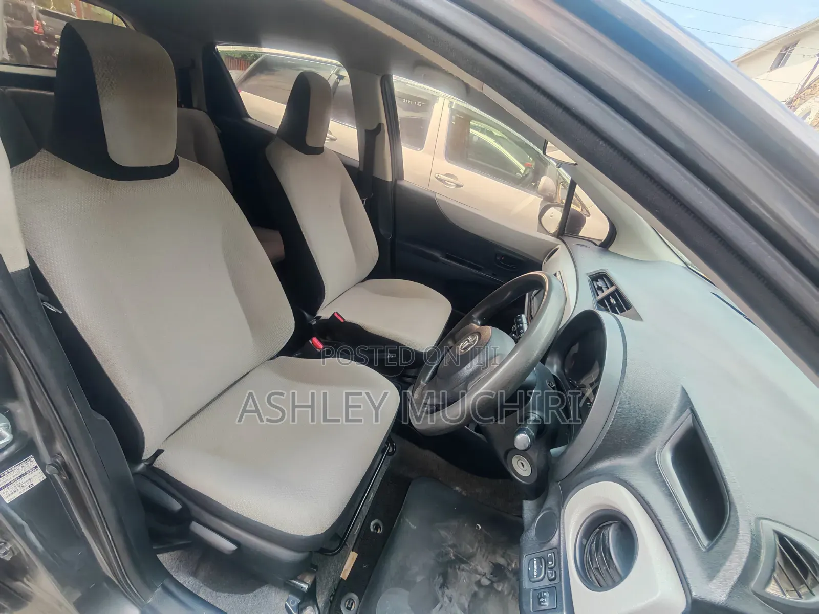 Toyota Vitz 2013 Gray