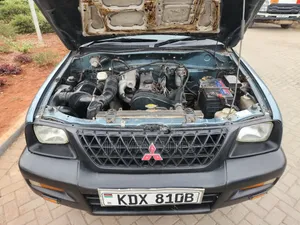 Mitsubishi L200 2004 Blue
