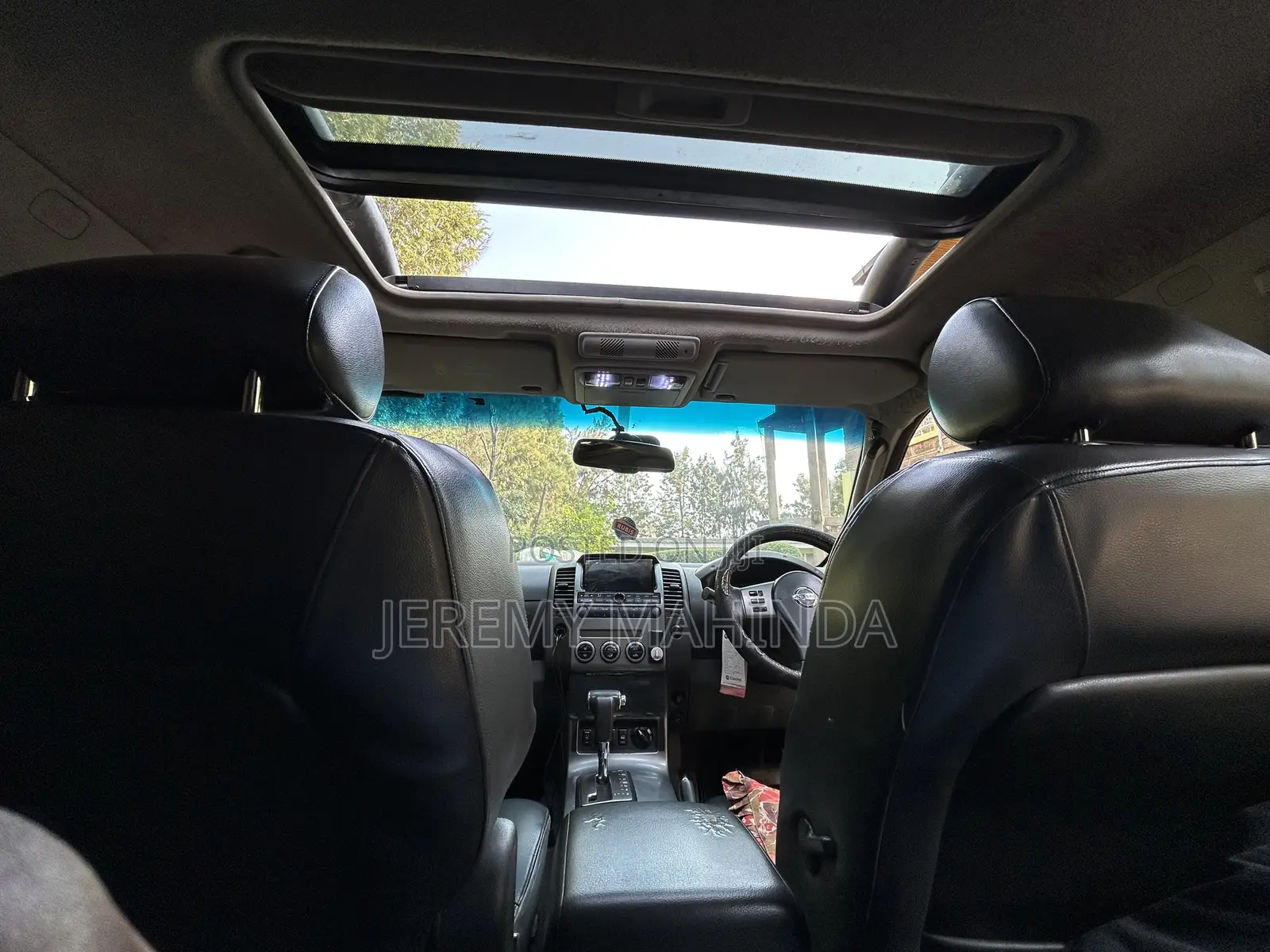 Nissan Navara 2005 Black