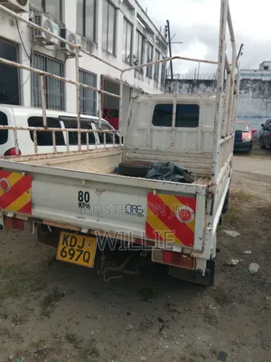 Nissan Vannete