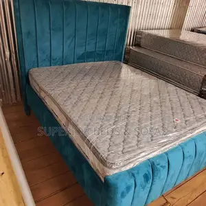 5x6 Teal Ribbed Chester Bed in Utawala: Payment on Delivery