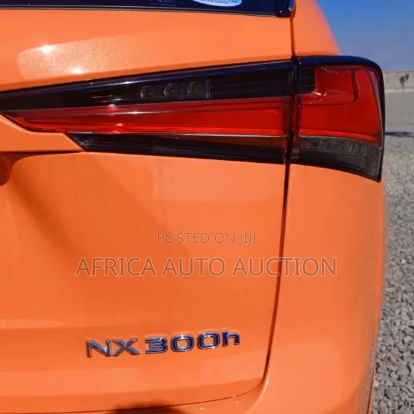 Lexus NX 2018 Orange