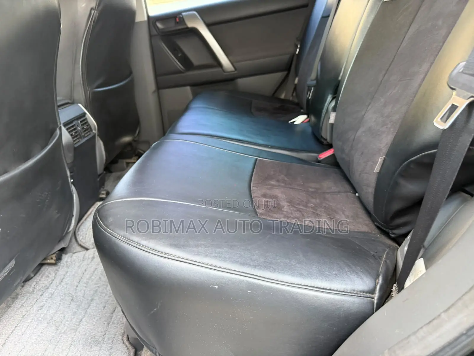Toyota Land Cruiser 2012 Black