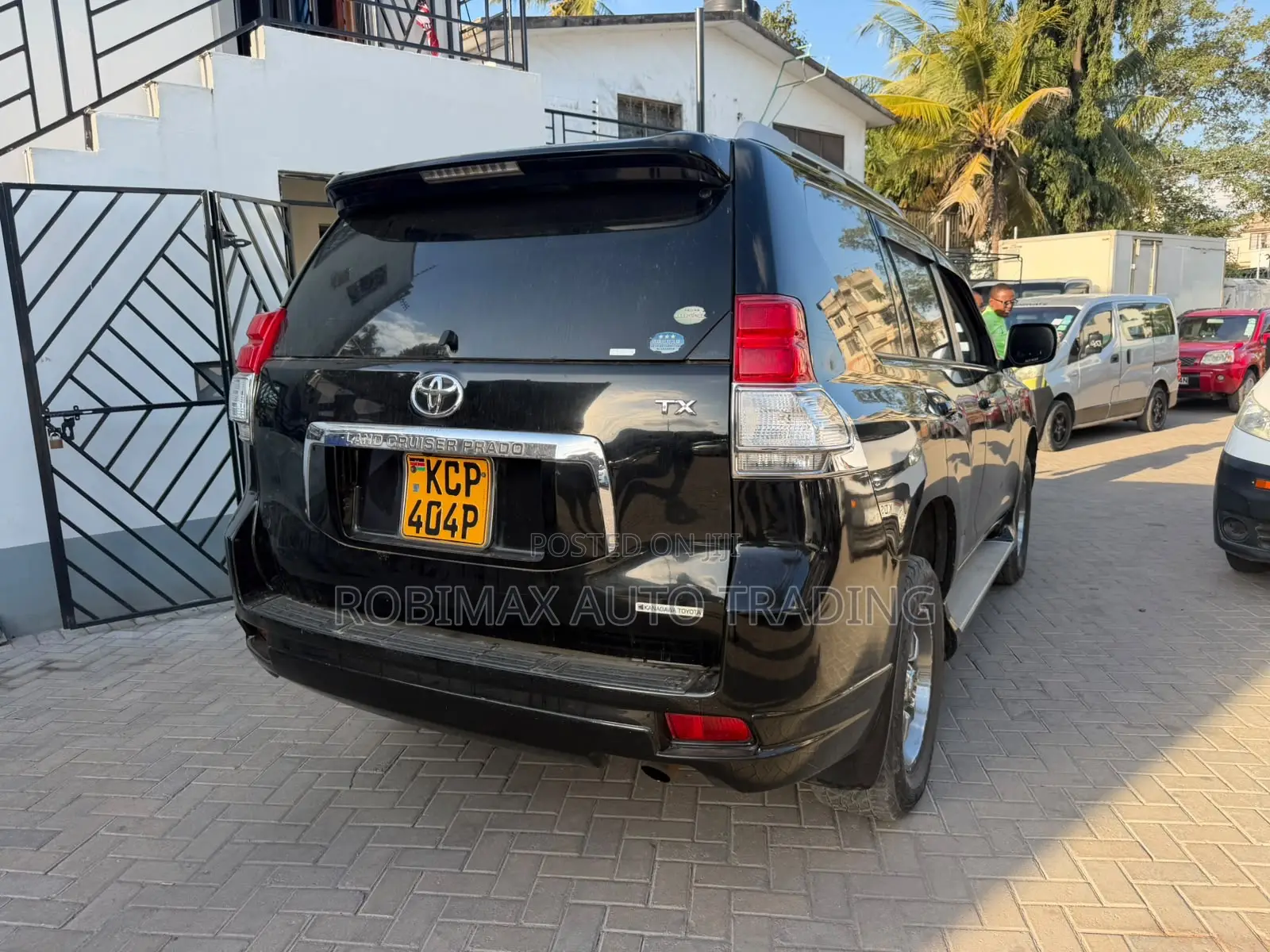 Toyota Land Cruiser 2012 Black