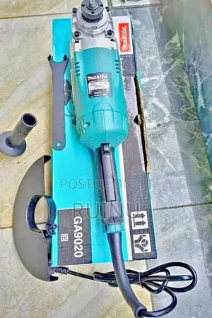 Makita Heavy Duty Angle Grinder 9 Inches