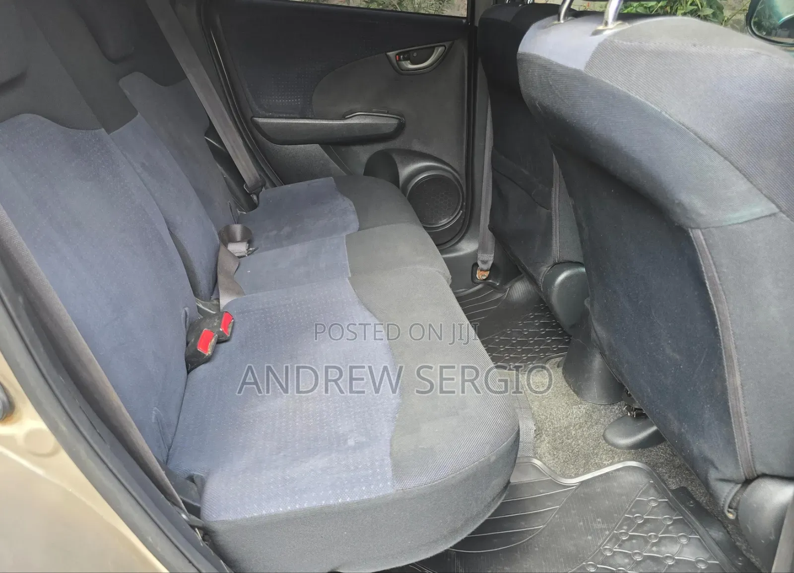 Honda Fit 2010 Gold