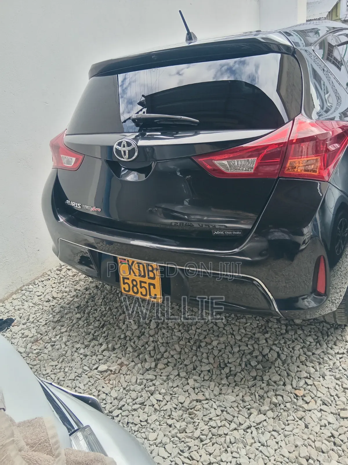 Toyota Auris 2014 Black