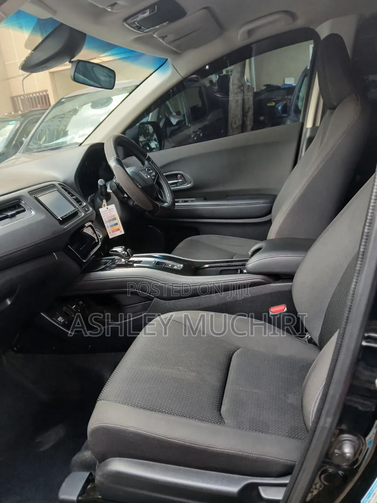 Honda Vezel 2018 Black