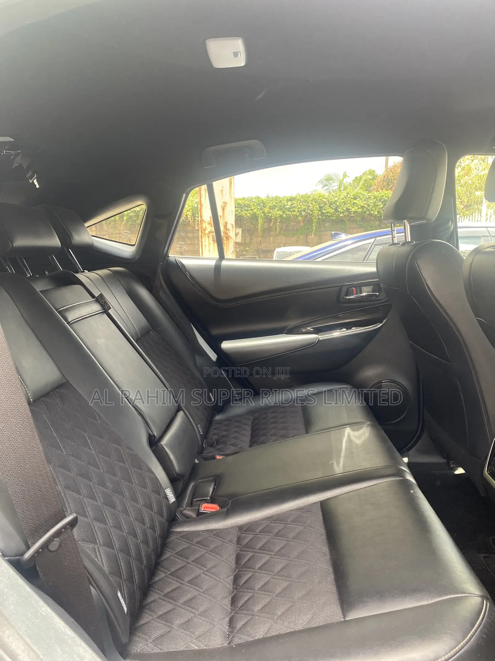 Toyota Harrier 2.0 2018 Black