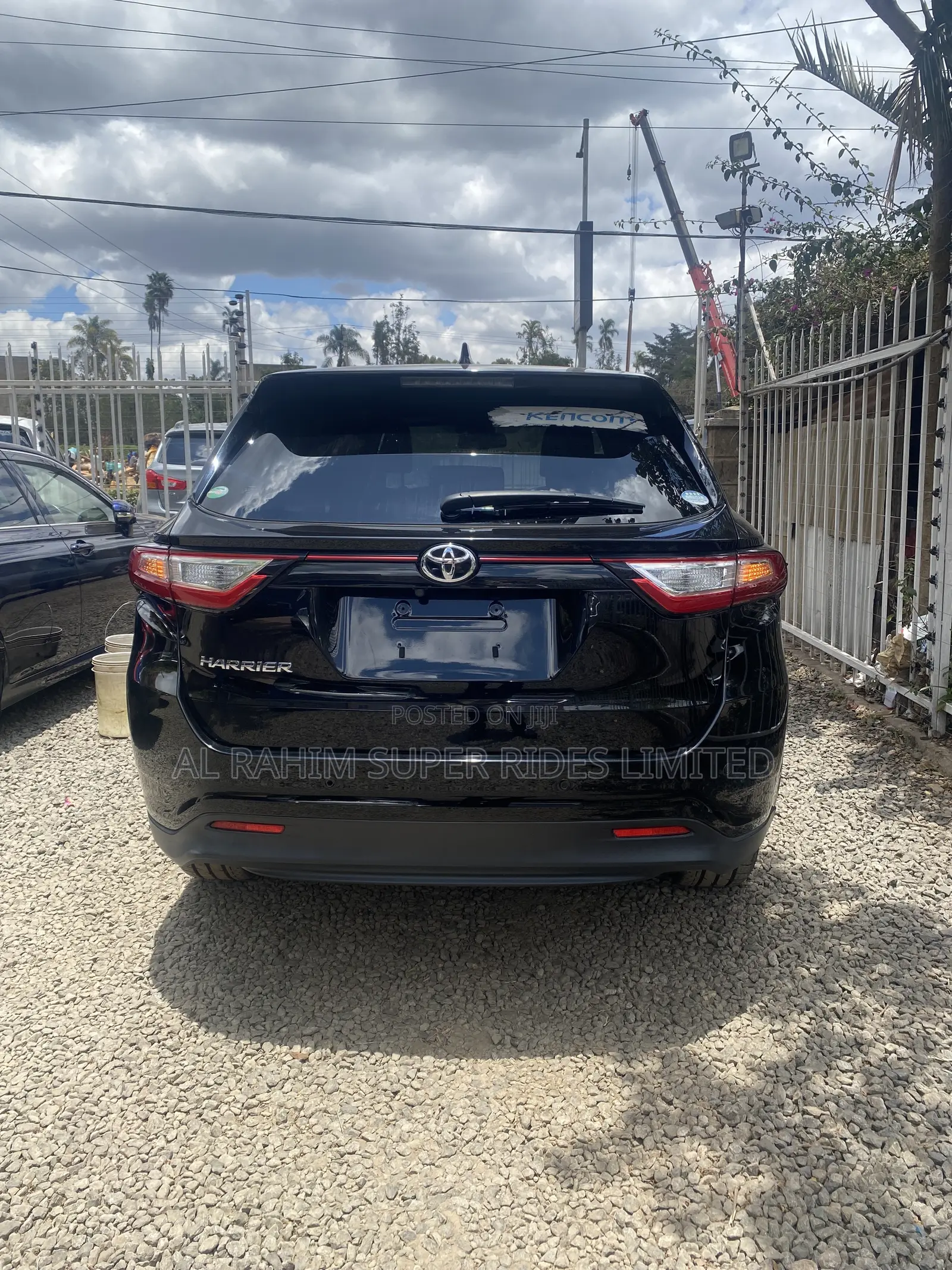 Toyota Harrier 2.0 2018 Black
