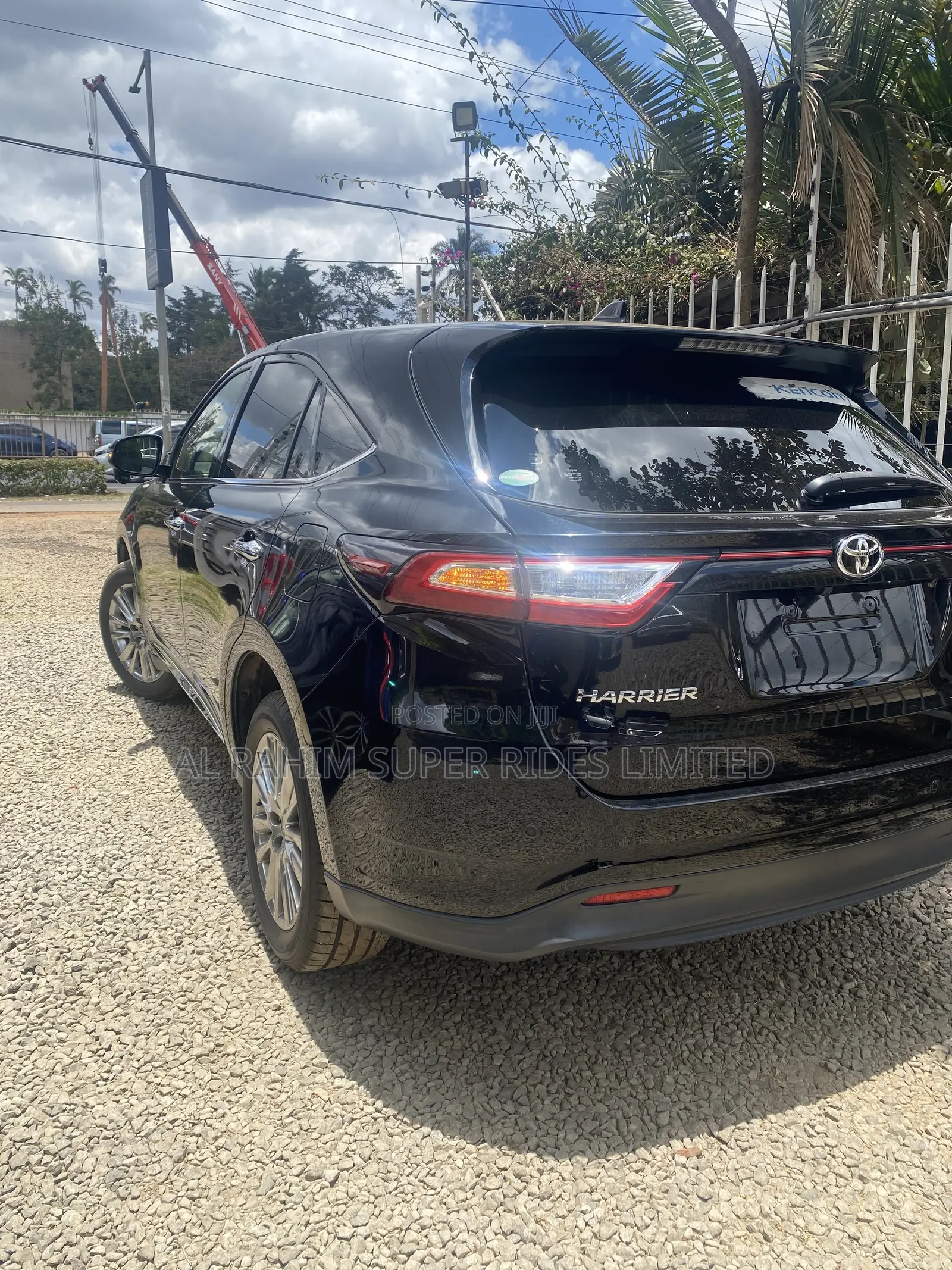 Toyota Harrier 2.0 2018 Black