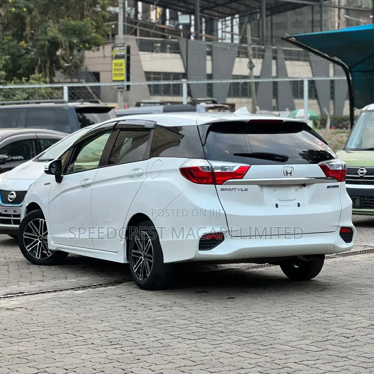 Honda Fit Shuttle 1.5 Hybrid 2WD 2019 White