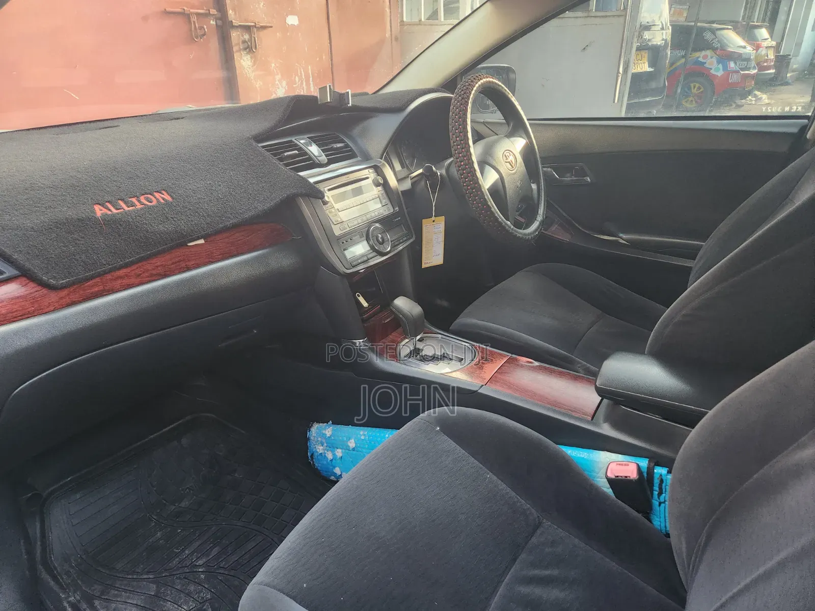 Toyota Allion 2010 Silver
