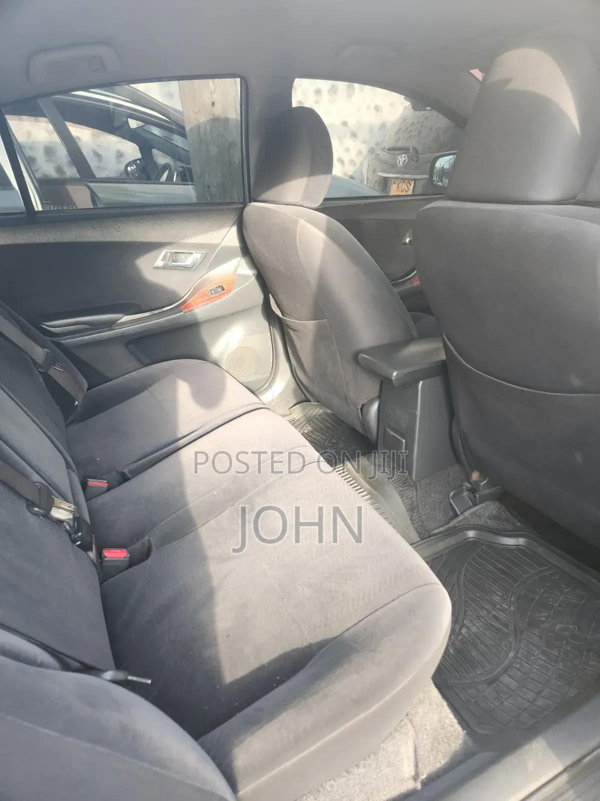 Toyota Allion 2010 Silver
