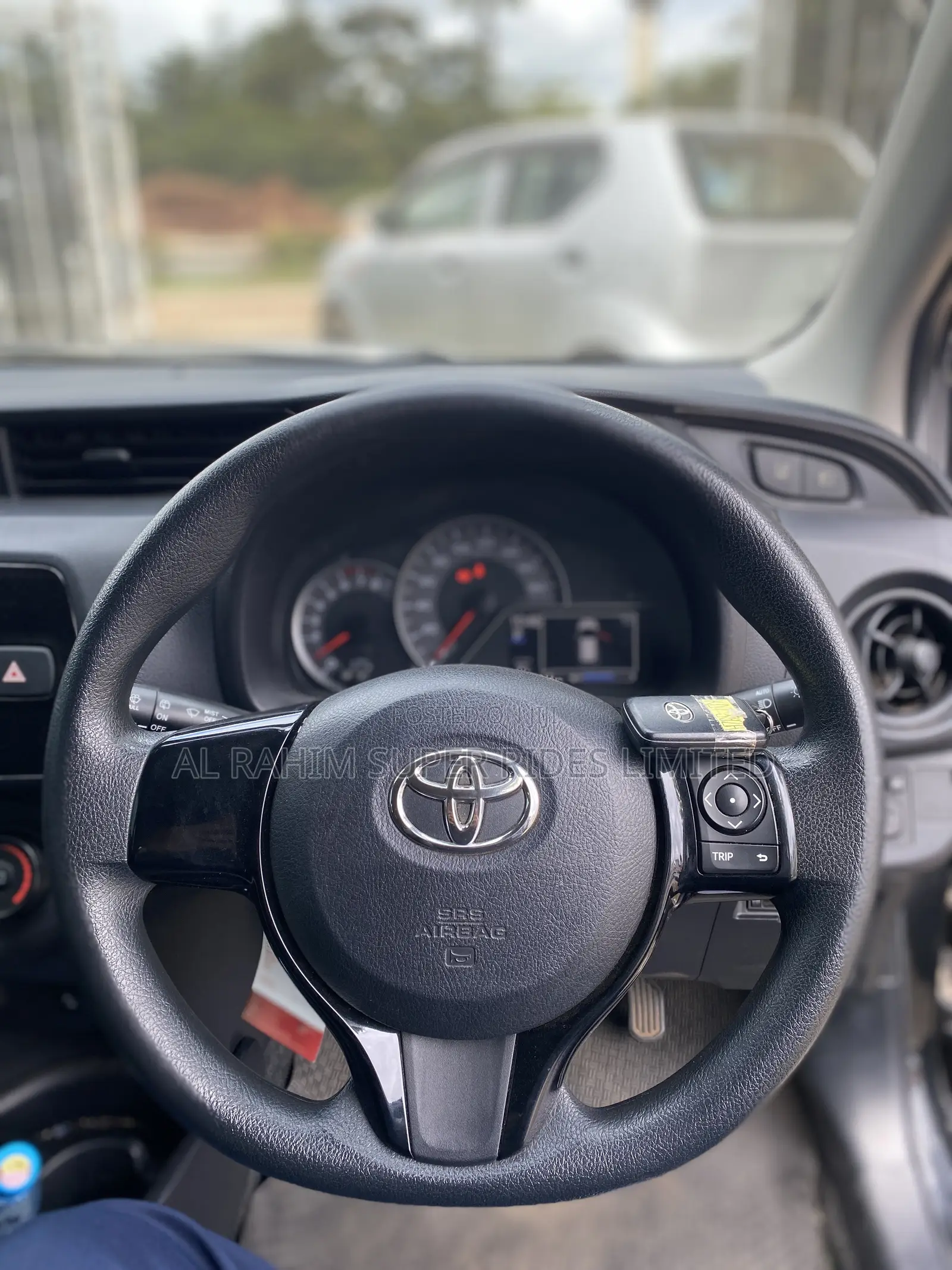 Toyota Vitz 1.3 FWD 5dr 2018 Black