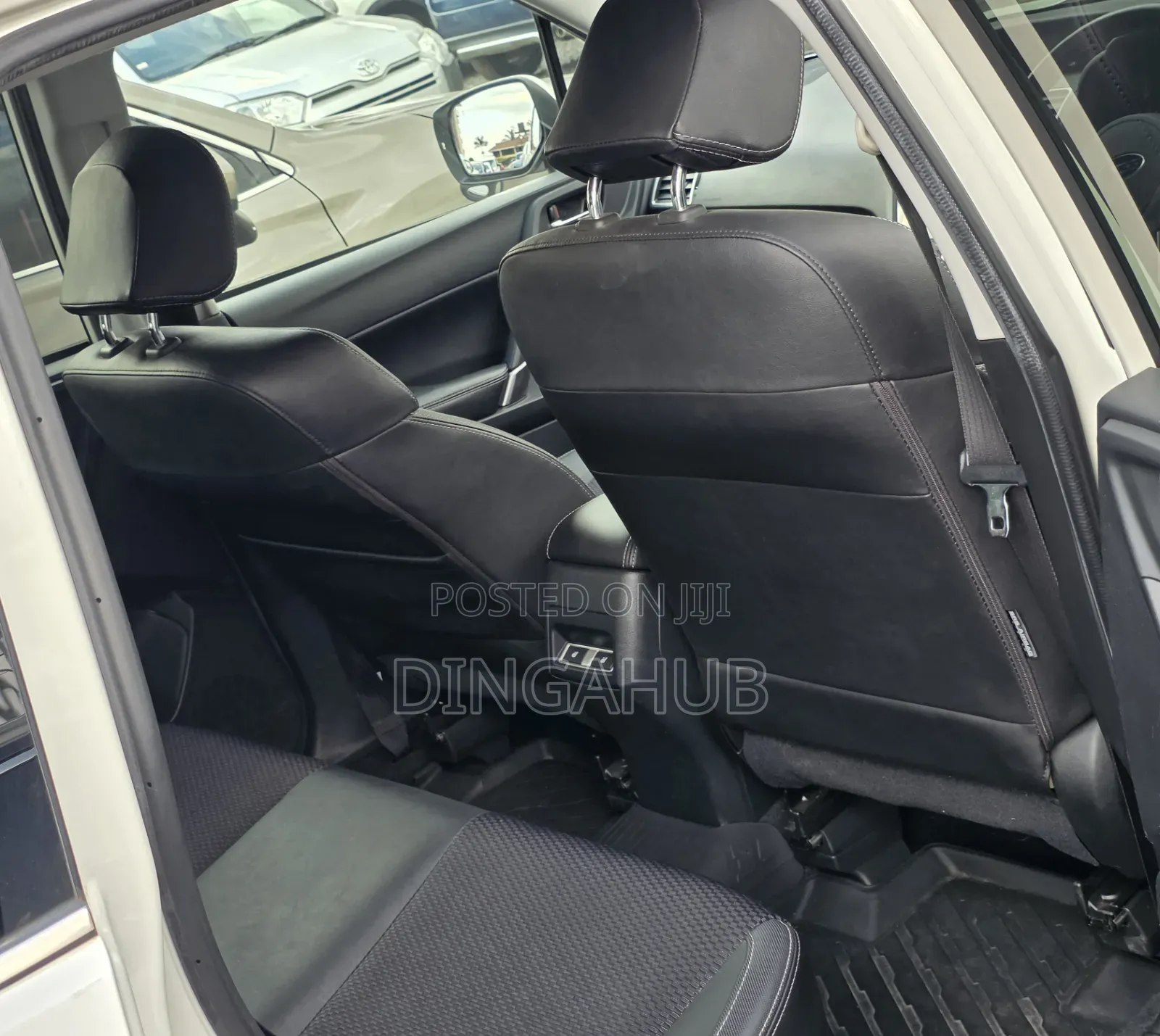 Subaru Forester 2.0XT Touring AWD 2018 White